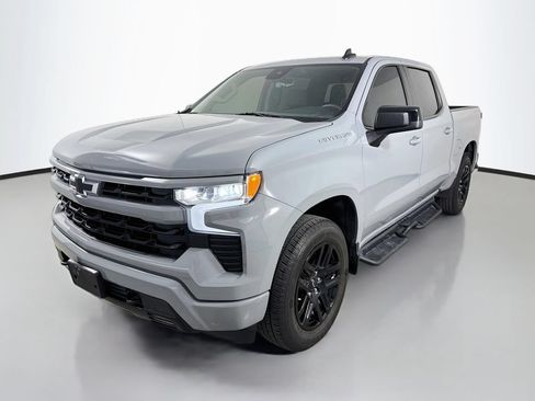 Used 2024 Chevrolet Silverado 1500 RST w/ Convenience Package II AWD/4WD image 3