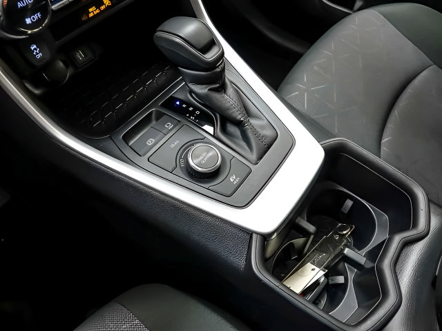 Certified 2025 Toyota RAV4 XLE AWD/4WD image 20