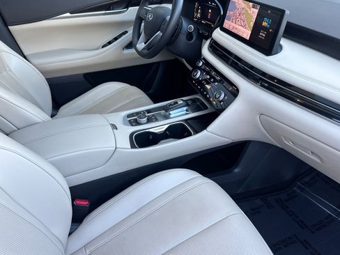 Used 2022 INFINITI QX60 Sensory w/ Vision Package image 22