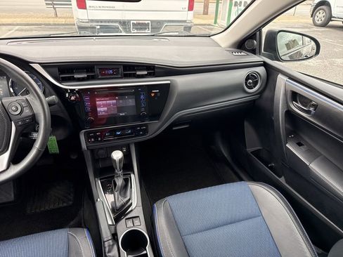 Used 2017 Toyota Corolla SE w/ Carpet Mat Package (TMS) image 13