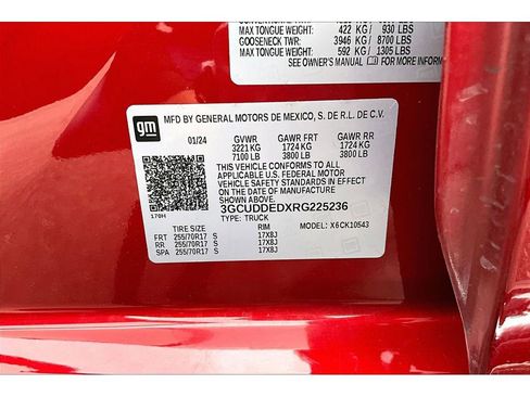 Used 2024 Chevrolet Silverado 1500 LT image 18