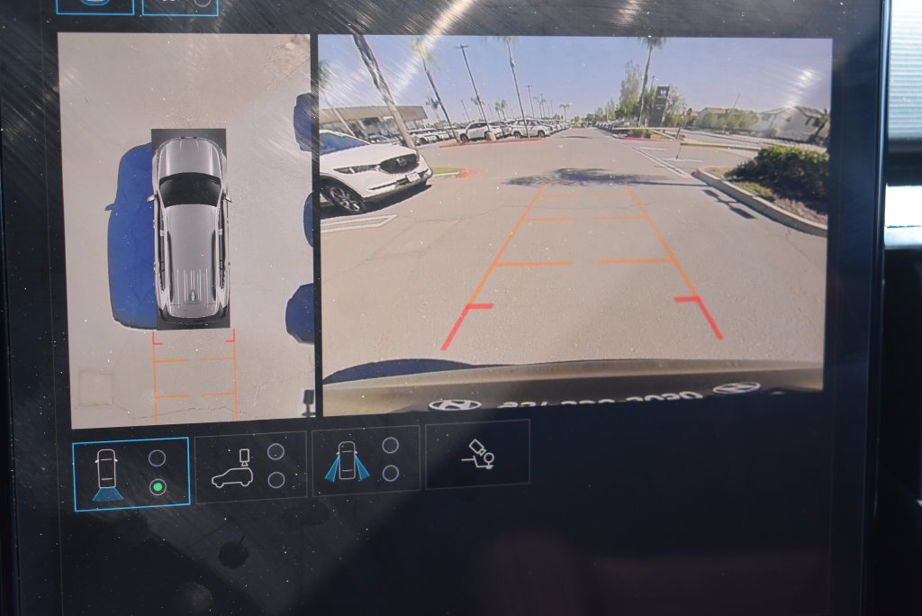 Used 2026 GMC Acadia Elevation FWD image 38