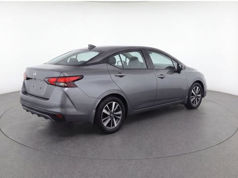 Used 2025 Nissan Versa SV FWD image 9