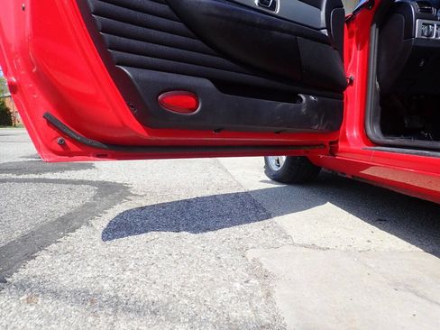 Used 2003 Ford Thunderbird image 18