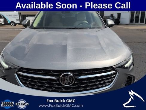 Used 2023 Buick Envision Essence AWD/4WD image 2