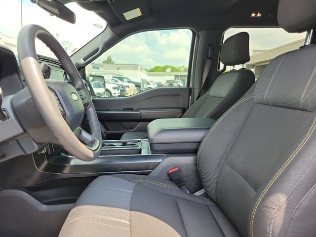 Certified 2025 Ford F150 STX w/ Equipment Group 200A RWD image 17