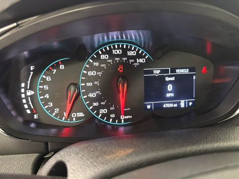 Used 2020 Chevrolet Trax LT w/ Driver Confidence Package FWD image 20