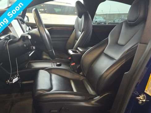 Used 2021 Tesla Model X Long Range image 9