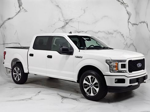 Used 2020 Ford F150 XL w/ Equipment Group 101A Mid AWD/4WD image 11