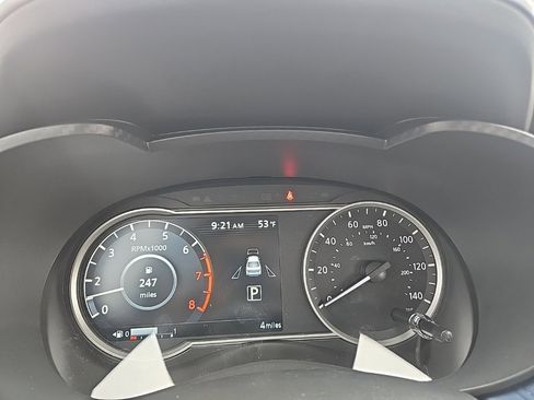 New 2025 Nissan Versa SV w/ Trunk Package image 12