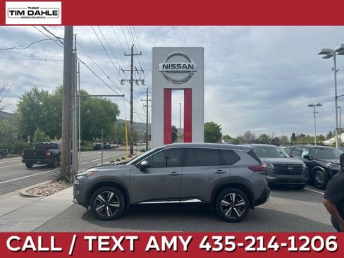 Used 2023 Nissan Rogue Platinum AWD/4WD image 1
