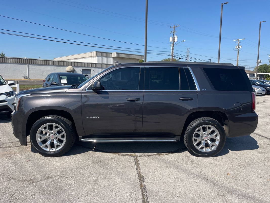 Used 2017 GMC Yukon SLT w/ Open Road Package AWD/4WD image 3