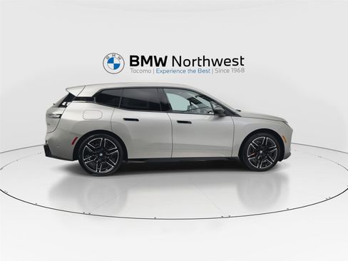 New 2026 BMW iX M70 image 4