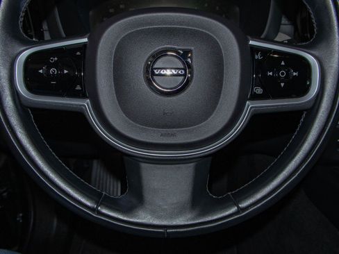 Used 2021 Volvo XC60 T5 Inscription AWD/4WD image 10