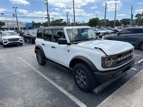 Used 2022 Ford Bronco Big Bend AWD/4WD image 3
