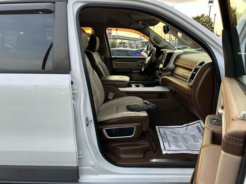 Used 2019 RAM 1500 Laramie AWD/4WD image 19