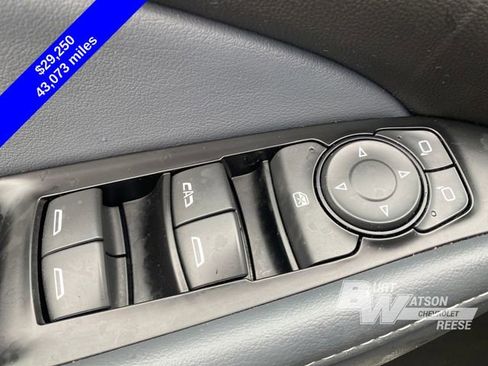 Used 2022 Buick Enclave Essence w/ Experience Buick Package image 10