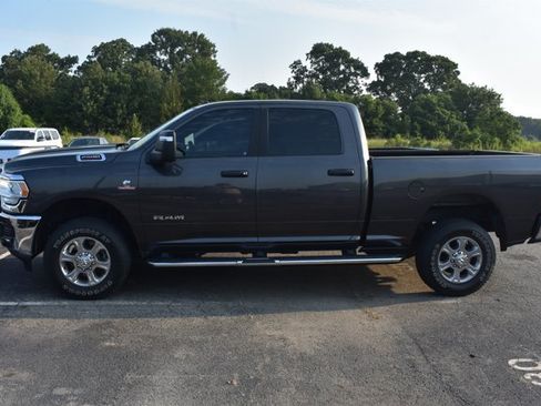 Used 2023 RAM 2500 Big Horn w/ Cold Weather Group AWD/4WD image 6