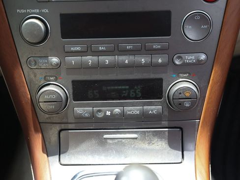 Used 2006 Subaru Outback 2.5i Special Edition AWD/4WD image 40