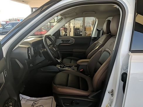 Used 2025 Ford Bronco Sport Outer Banks w/ Outer Banks Tech Package+ image 12