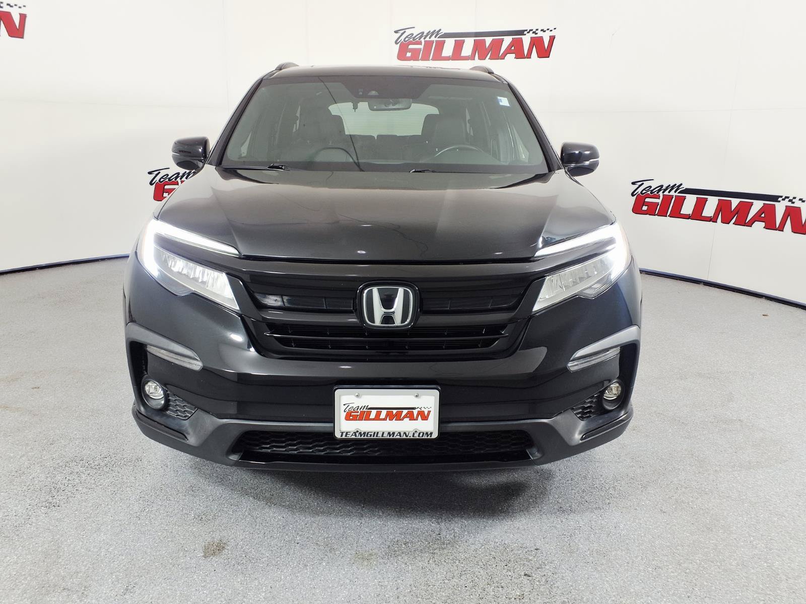 Used 2021 Honda Pilot Black Edition image 2