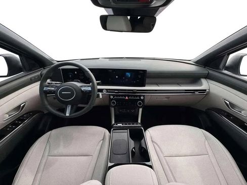 New 2026 Hyundai Tucson Limited image 24