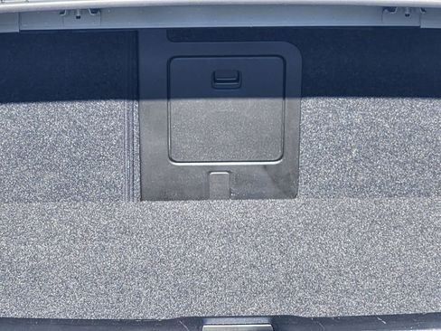 Used 2025 Volvo S60 T8 Plus image 20