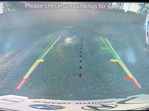 Used 2019 Ford Escape Titanium image 24