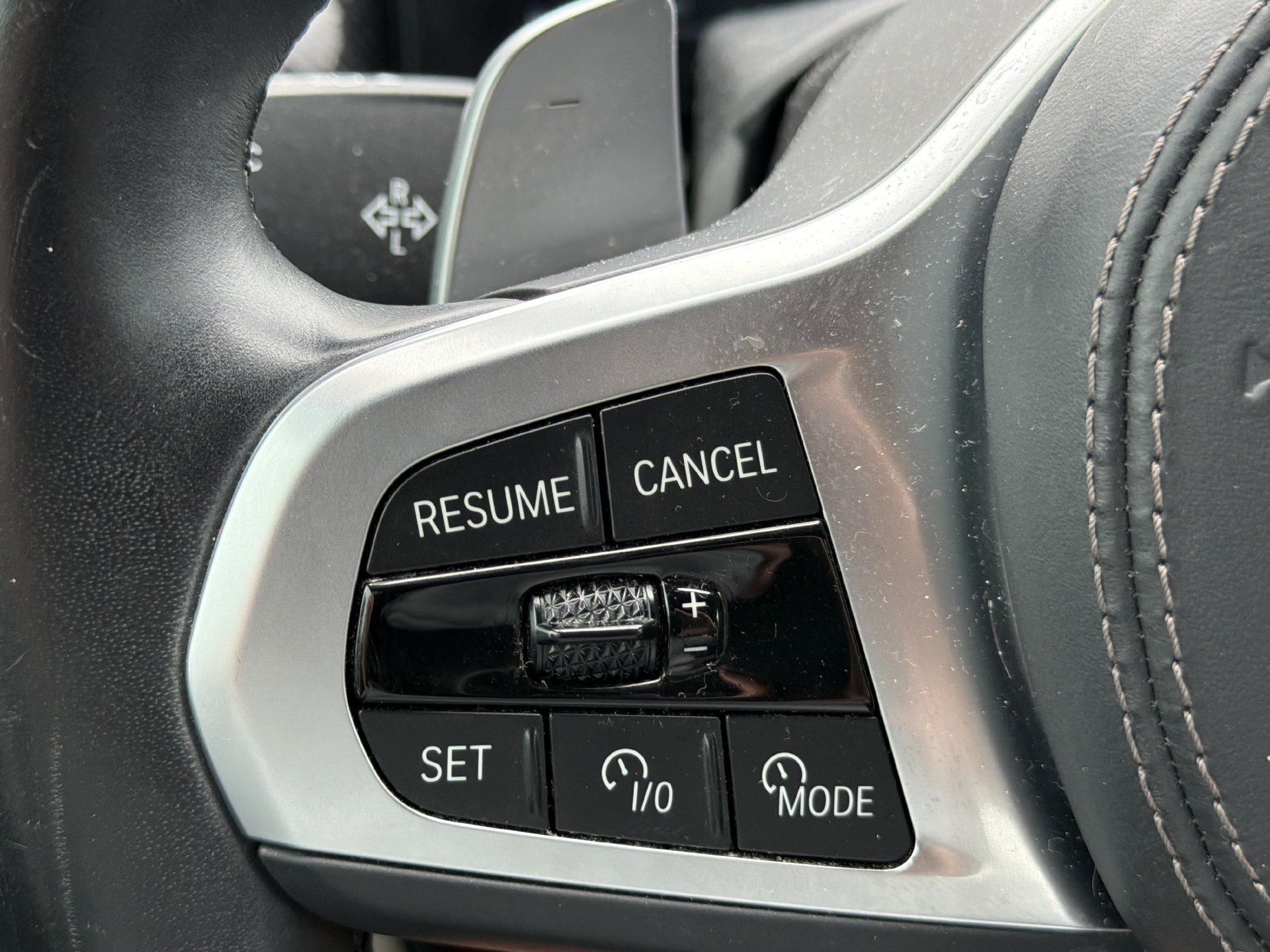 Used 2024 BMW X7 xDrive40i w/ Executive Package AWD/4WD image 34