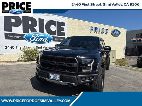 Used 2018 Ford F150 Raptor w/ Equipment Group 802A Luxury AWD/4WD image 1