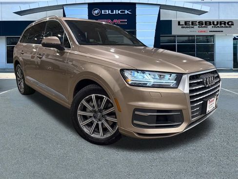 Used 2019 Audi Q7 3.0T Premium Plus image 1