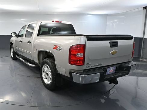Used 2009 Chevrolet Silverado 1500 LT w/ Power Pack Plus AWD/4WD image 6
