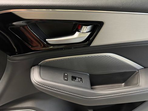 New 2026 Acura MDX SH-AWD image 35