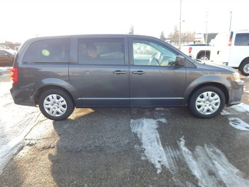 Used 2017 Dodge Grand Caravan SE w/ Power Window Group image 6