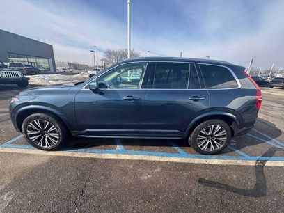 Used 2021 Volvo XC90 T6 Momentum w/ Protection Package Premier