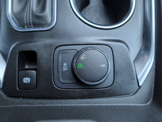 Used 2018 Chevrolet Traverse LT FWD image 29