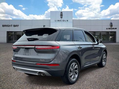 Certified 2023 Lincoln Corsair AWD w/ Equipment Group 101A image 4