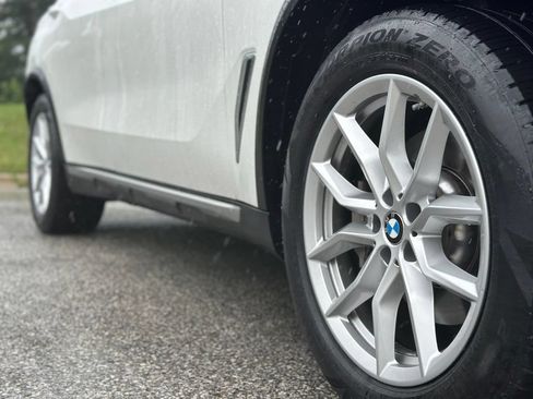 Used 2019 BMW X5 xDrive40i w/ Convenience Package AWD/4WD image 8