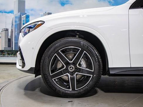 New 2026 Mercedes-Benz GLC 300 4MATIC image 7