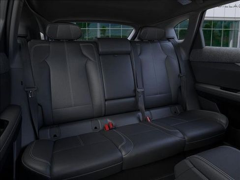 New 2026 Cadillac Optiq Luxury 1 image 17