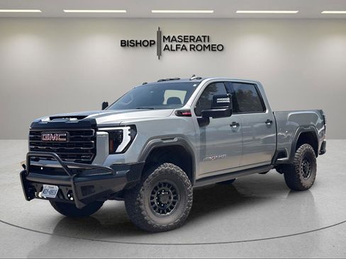 Used 2024 GMC Sierra 2500 AT4X w/ AT4X AEV Edition AWD/4WD image 2