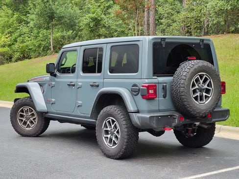 Used 2026 Jeep Wrangler Unlimited Rubicon w/ Safety Group AWD/4WD image 3