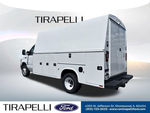 New 2026 Ford E-450 and Econoline 450 Super Duty w/ Power Equipment Group RWD image 3