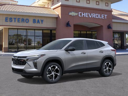 New 2026 Chevrolet Trax RS w/ Sunroof Package image 26