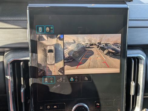 Certified 2025 GMC Acadia Elevation image 28