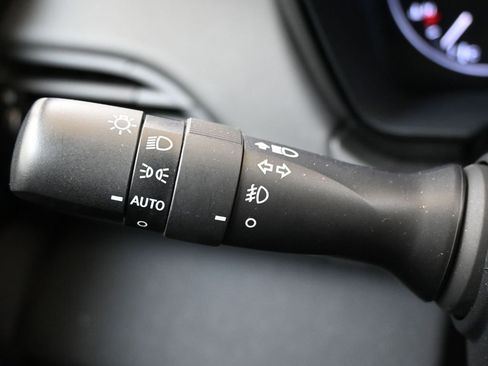 Used 2025 Subaru Legacy Premium image 29