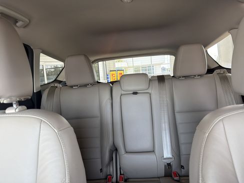 Used 2016 Ford Escape Titanium FWD image 41