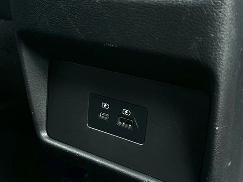 Used 2021 Nissan Rogue SV image 28