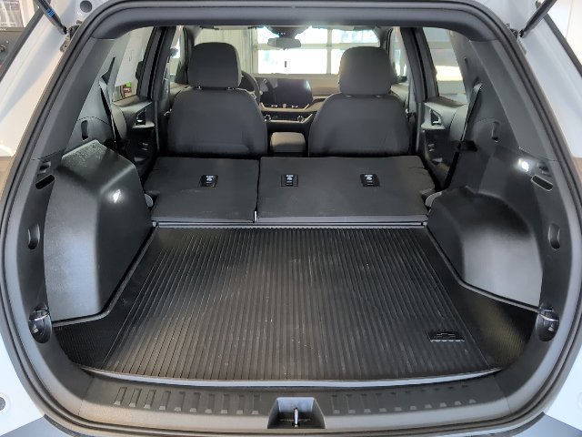 New 2026 Chevrolet Equinox LT w/ LPO, Floor Liner Package FWD image 33