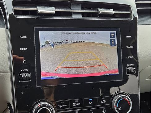 Used 2023 Hyundai Tucson SEL image 30